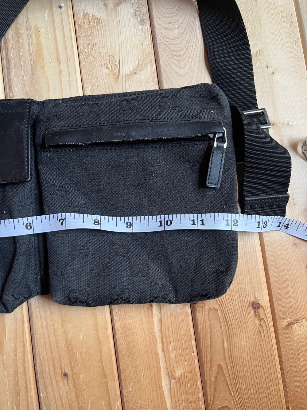 Gucci Black Logo Jacquard Belt Bag - Picture 7 of 9
